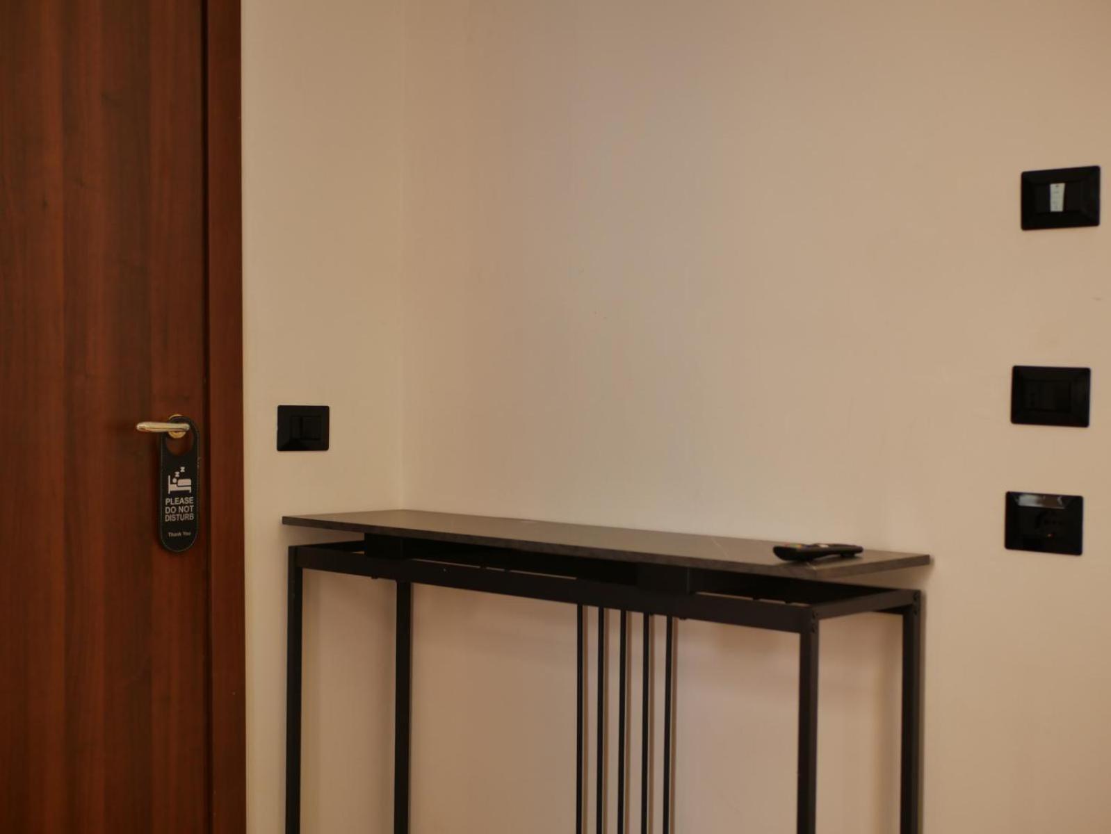 Rooms Piramide Rome Exterior photo