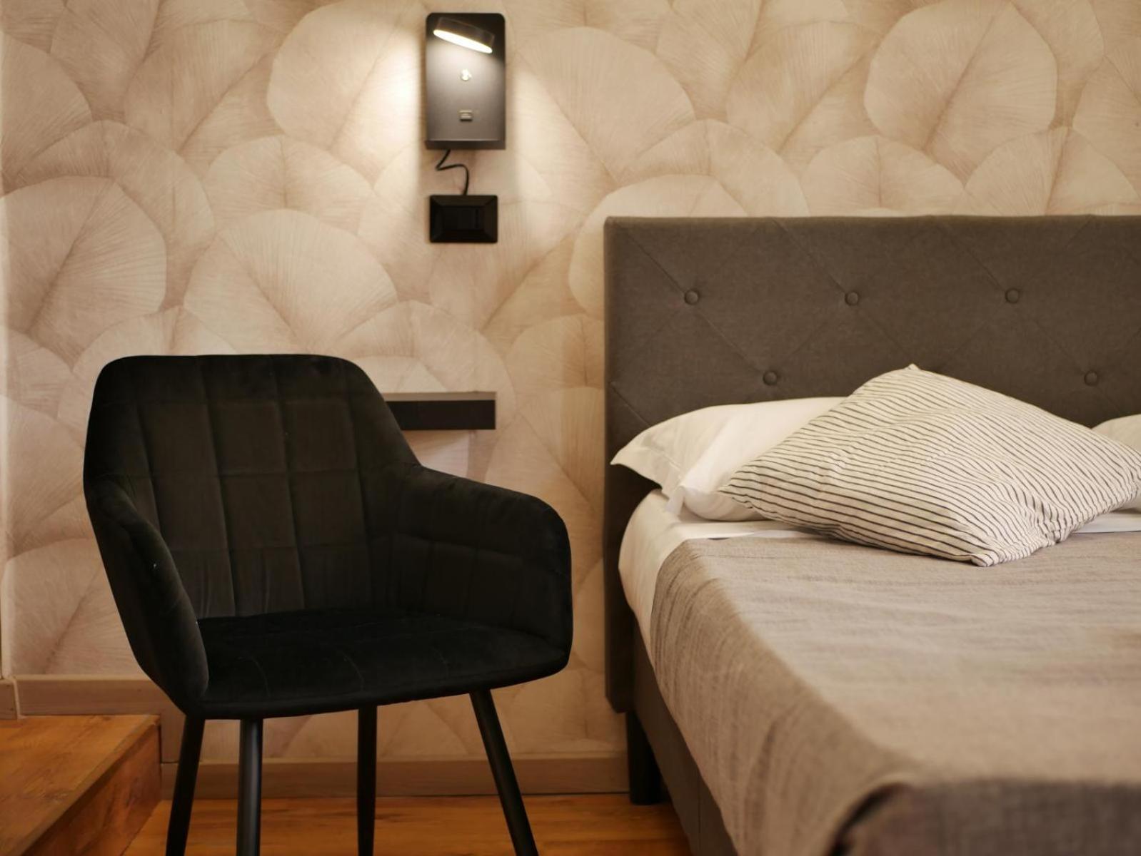 Rooms Piramide Rome Exterior photo