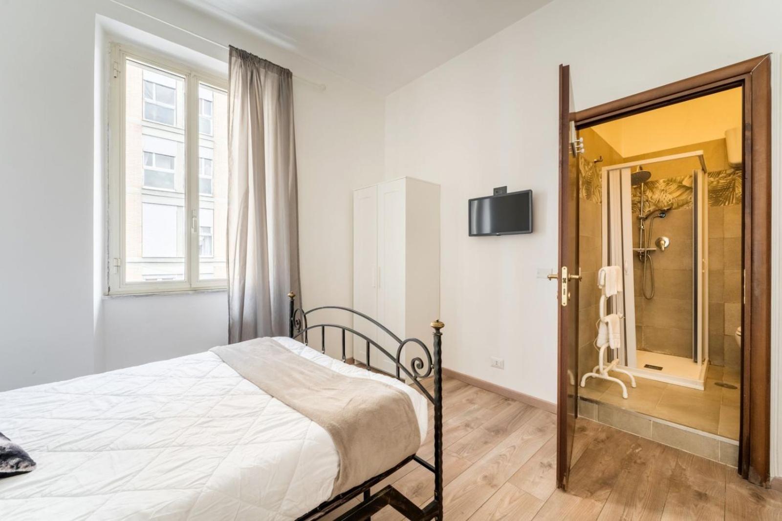 Rooms Piramide Rome Exterior photo